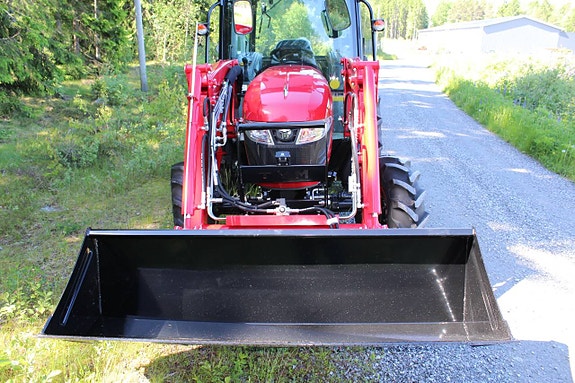 Traktor TYM 5025C 48hk 4WD Frontlastare 3 of 8