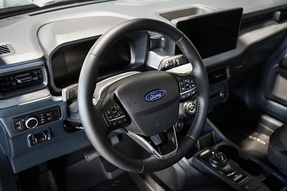 Ford Maverick 14 of 26