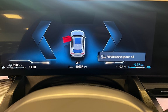 BMW 530e 13 of 18