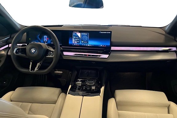 BMW 530e 7 of 18