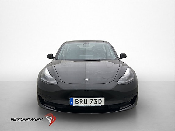 Tesla Model 3 3 of 5