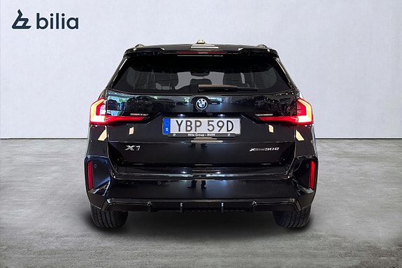 BMW X1 4 of 5