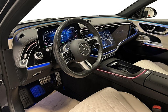 Mercedes-Benz E300 e 7 of 18