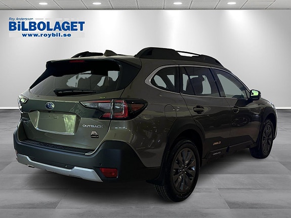 Subaru Outback 3 of 5