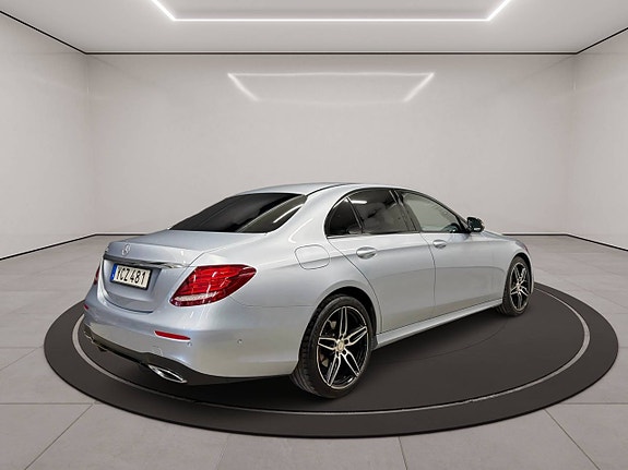 Mercedes-Benz E220 d 9 of 29