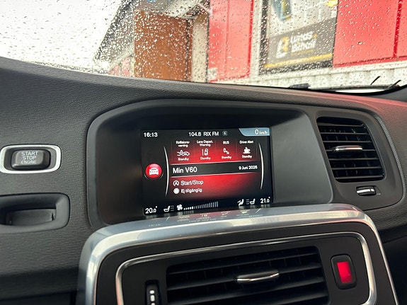 Volvo V60 Cross Country 20 of 27
