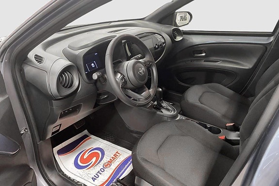 Toyota Aygo X 10 of 12