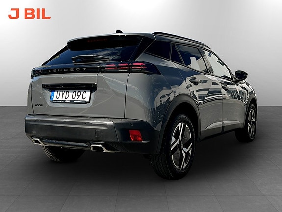 Peugeot 2008 3 of 5