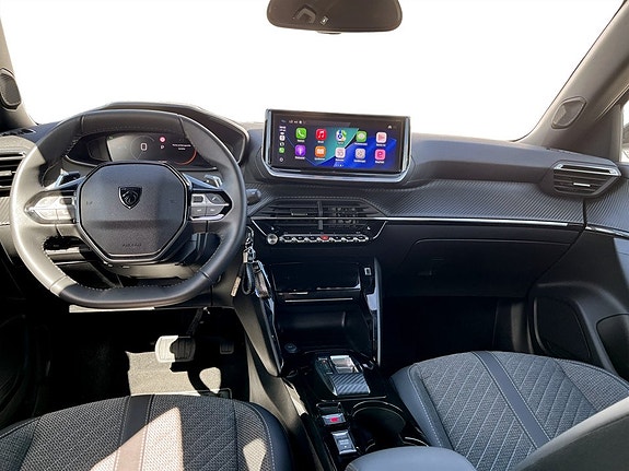 Peugeot 2008 6 of 15