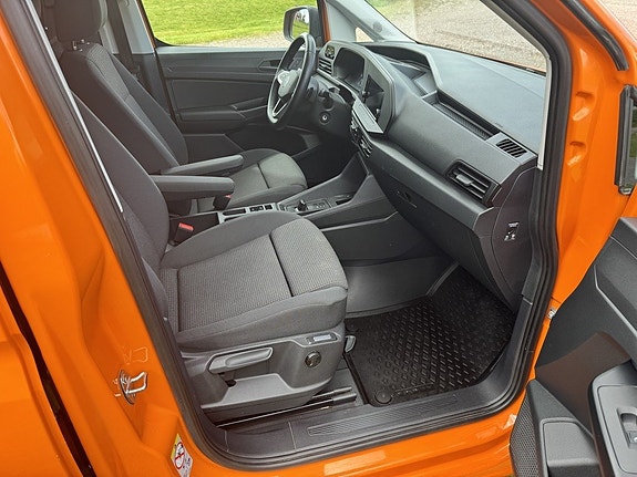 Volkswagen Caddy 4 of 5