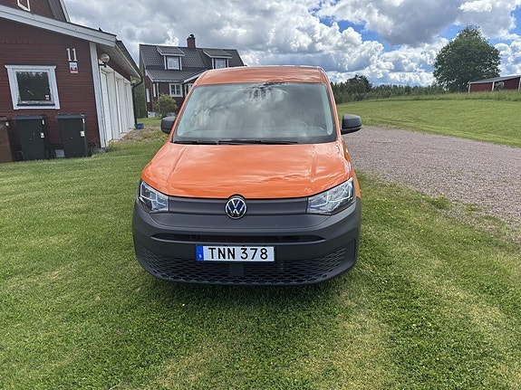 Volkswagen Caddy 2 of 5