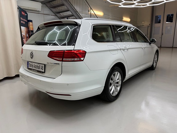 Volkswagen Passat 4 of 5
