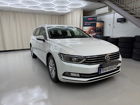 Volkswagen Passat 3 of 5
