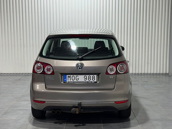 Volkswagen Golf Plus 2 of 14