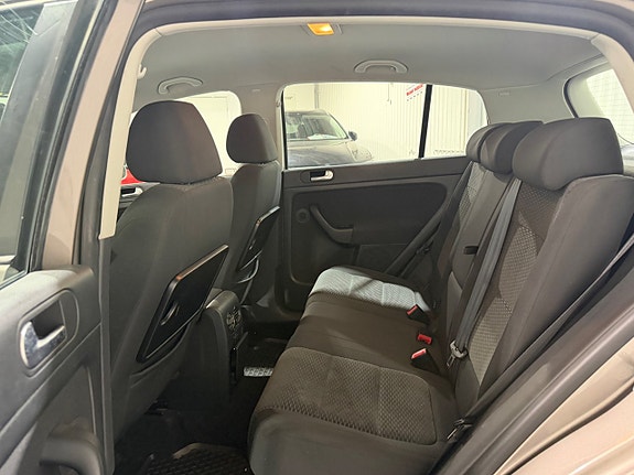 Volkswagen Golf Plus 12 of 14
