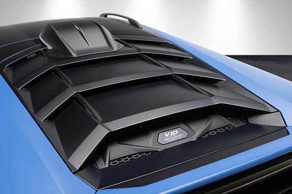 Lamborghini Huracan 10 of 22
