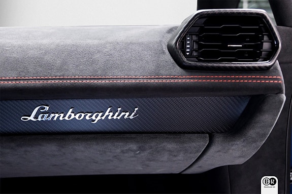 Lamborghini Huracan 20 of 22