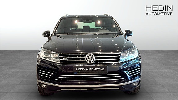 Volkswagen Touareg 8 of 9