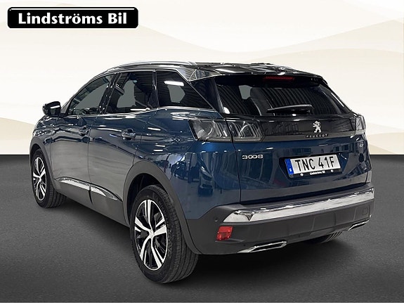 Peugeot 3008 4 of 5