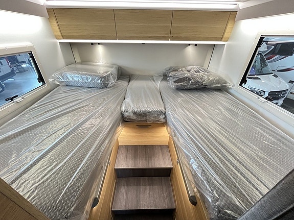 Adria Coral XL 660 SL / ALDE / Automat / 5bältad / Markis / Familjedrömmen/ 27 of 30