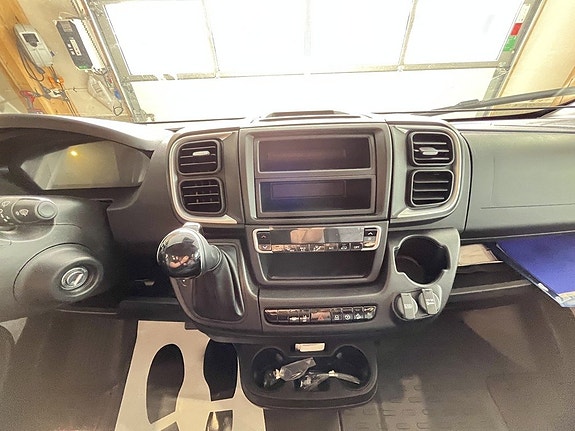 Adria Coral XL 660 SL / ALDE / Automat / 5bältad / Markis / Familjedrömmen/ 16 of 30