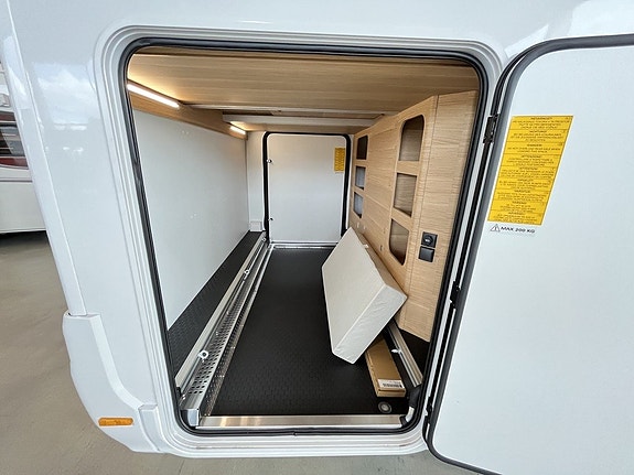 Adria Coral XL 660 SL / ALDE / Automat / 5bältad / Markis / Familjedrömmen/ 6 of 30