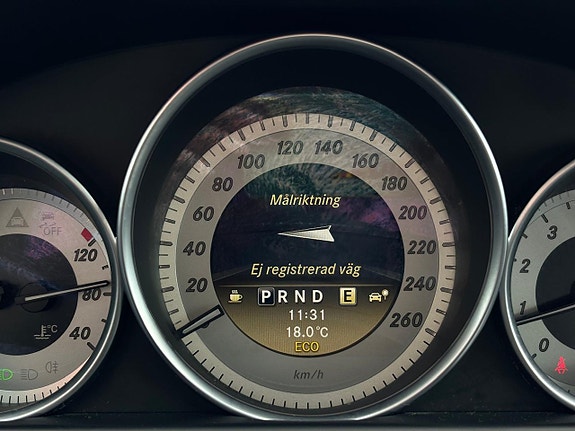 Mercedes-Benz C180 15 of 25