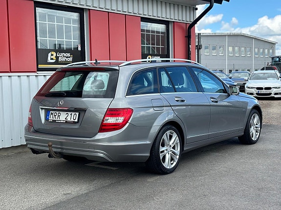 Mercedes-Benz C180 7 of 25