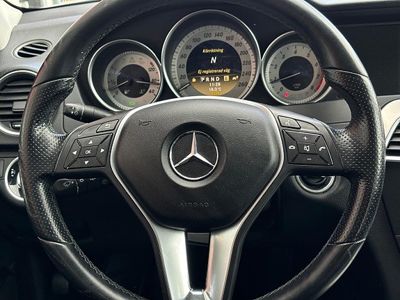 Mercedes-Benz C180 12 of 25