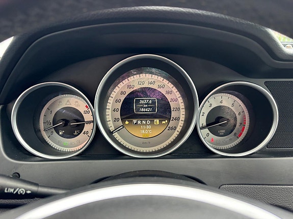 Mercedes-Benz C180 13 of 25