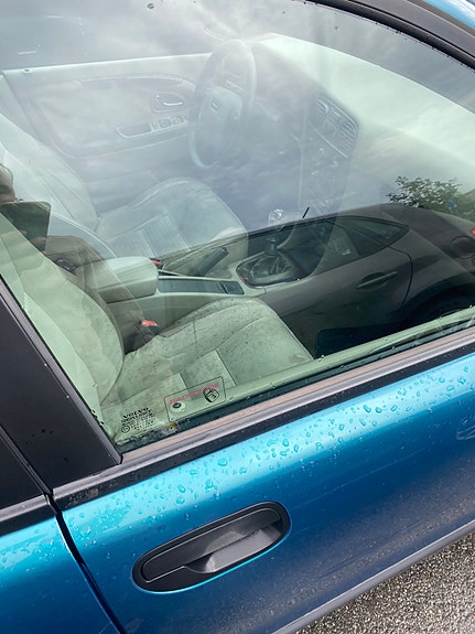 Volvo V40 4 of 4