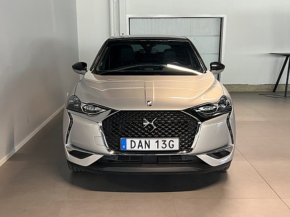 DS DS 3 Crossback 2 of 17