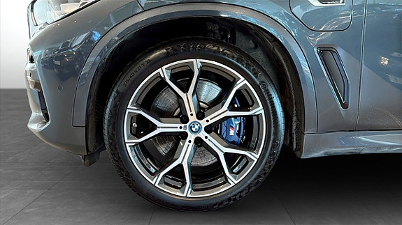 BMW X5 9 of 9