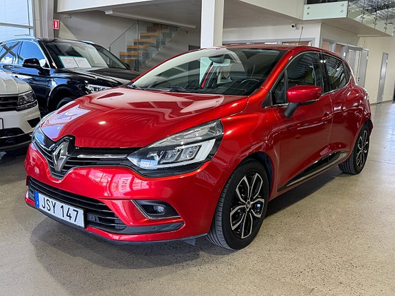 Renault Clio 2 of 5