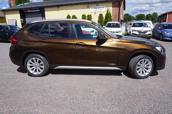 BMW X1 2 of 5