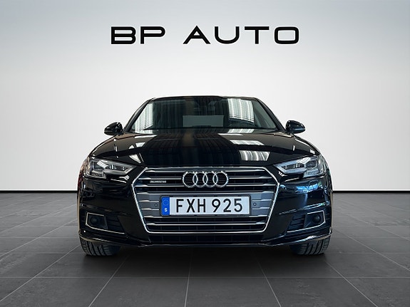 Audi A4 4 of 5