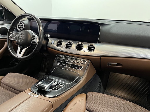 Mercedes-Benz E300 de 20 of 25