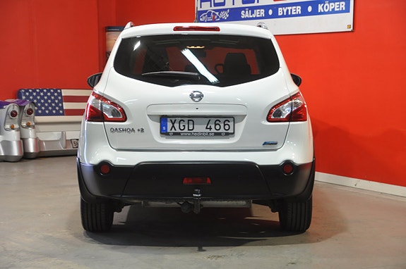 Nissan Qashqai+2 4 of 5