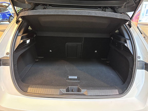 Opel Astra 16 of 16