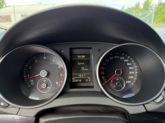 Volkswagen Golf VI 11 of 19