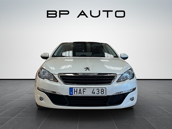 Peugeot 308 4 of 5
