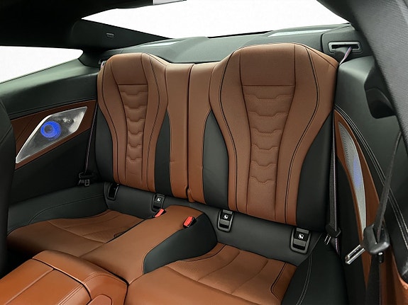 BMW M850i 23 of 30