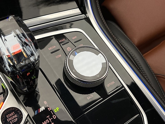 BMW M850i 29 of 30