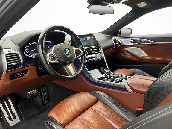 BMW M850i 16 of 30