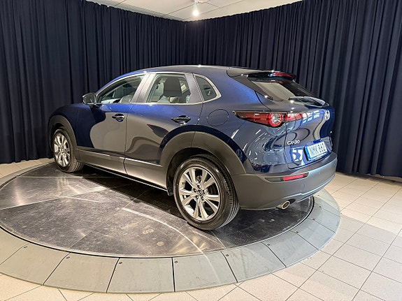 Mazda CX-30 4 of 5