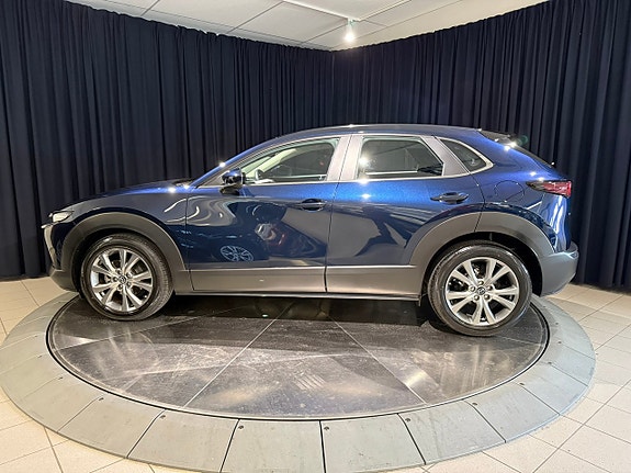 Mazda CX-30 3 of 5