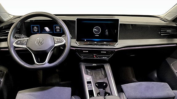 Volkswagen Passat 10 of 13