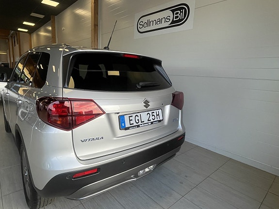 Suzuki Vitara 4 of 5