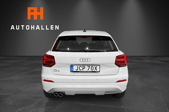 Audi Q2 8 of 22