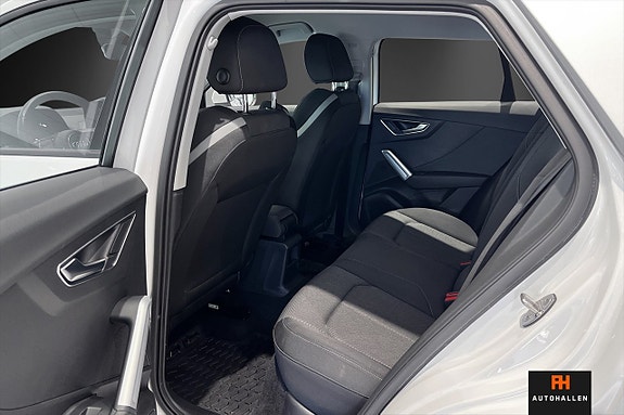 Audi Q2 18 of 22
